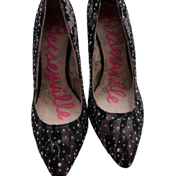 Betsyville Betsy Johnson Black Lace Sequin Pumps Heels - Picture 1 of 8